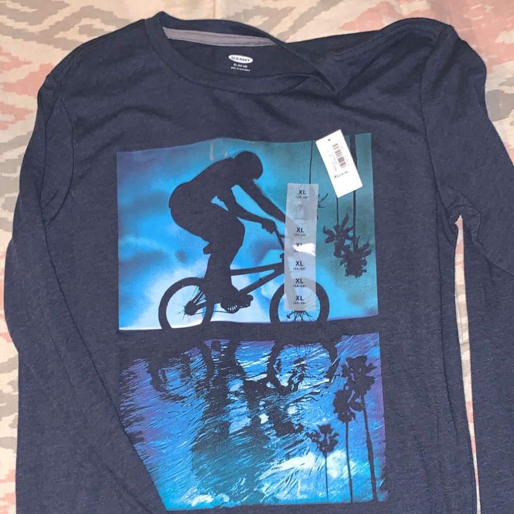 NWT old navy shirt